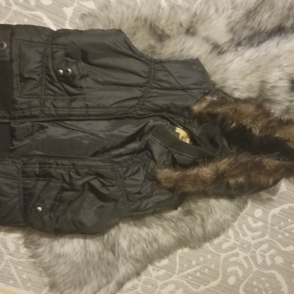 $5 items are Bogo TODAY!!! fur collar vest